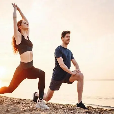 Spacious Homes With Terraces, 펜션