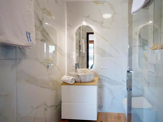 Spacious Homes With Terraces, Nyaraló *