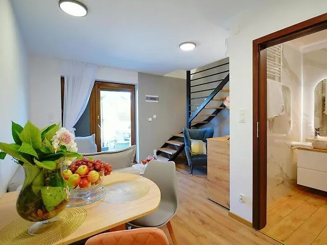 Nyaraló Spacious Homes With Terraces, Mielenko